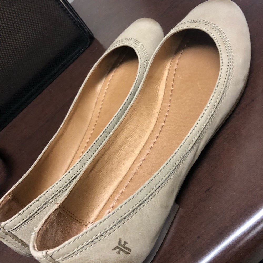 Frye Flats